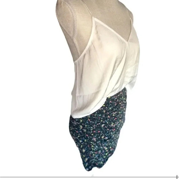 NWT ABOUND RUCHED BODYCON STRETCH SKIRT BLACK  DITSEY FLORAL PATTERN SIZE Xs - Picture 4 of 13